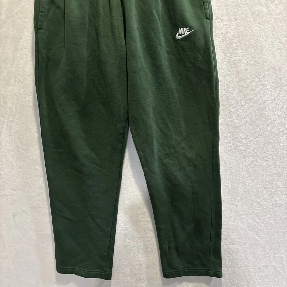 Nike Sportswear Club Fleece Sweatpants Pants Men's Medium Green Embroidered Logo